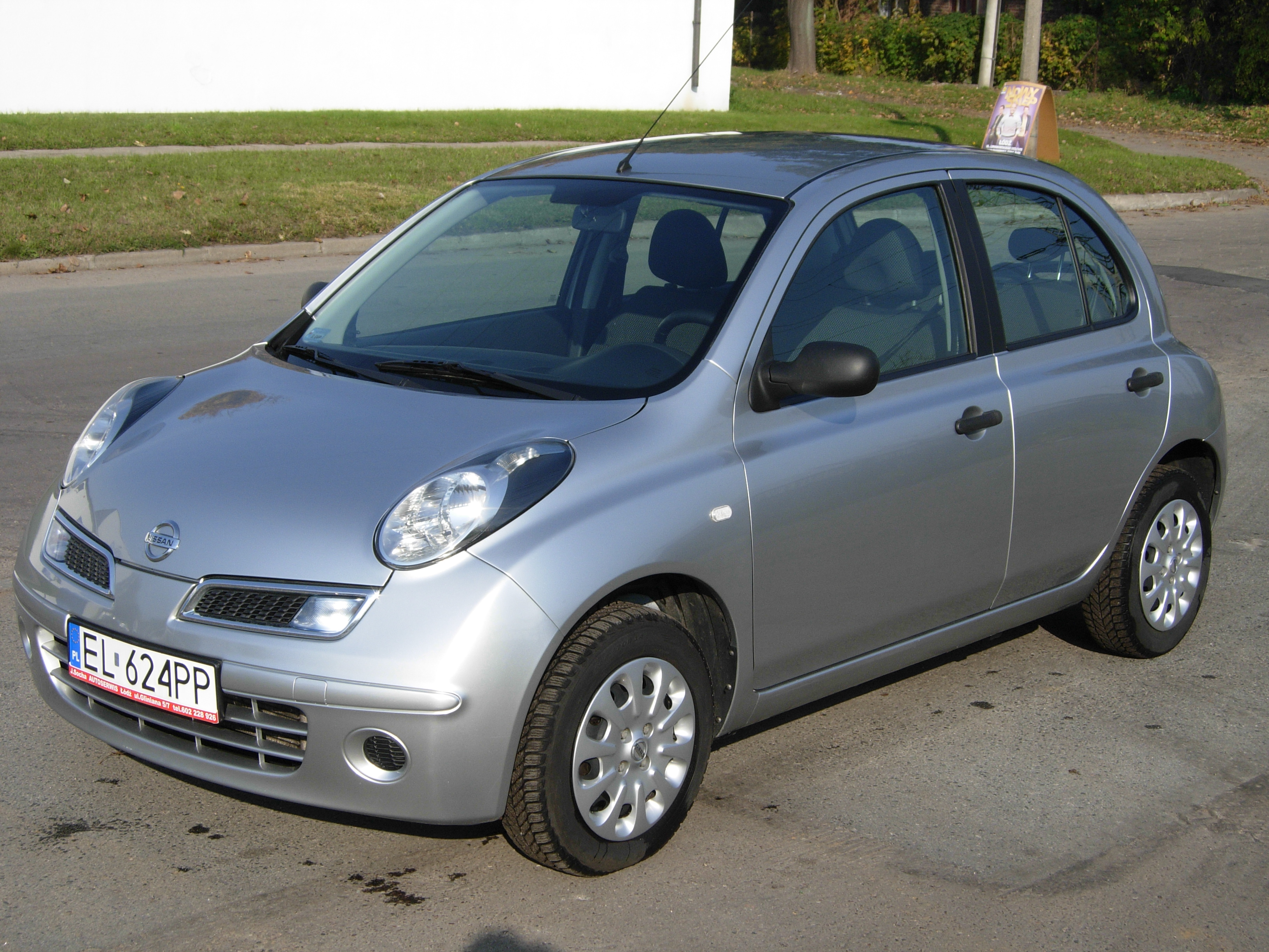 Nissan micra